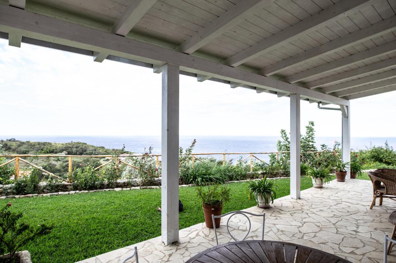 Borgo Rosso Di Sera Resort ซานลูซิโด ภายนอก รูปภาพ