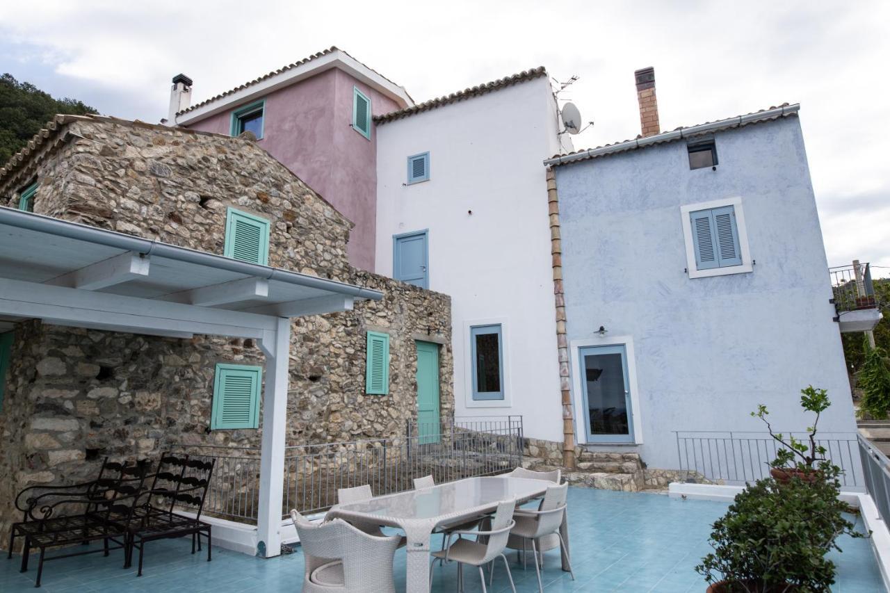 Borgo Rosso Di Sera Resort ซานลูซิโด ภายนอก รูปภาพ