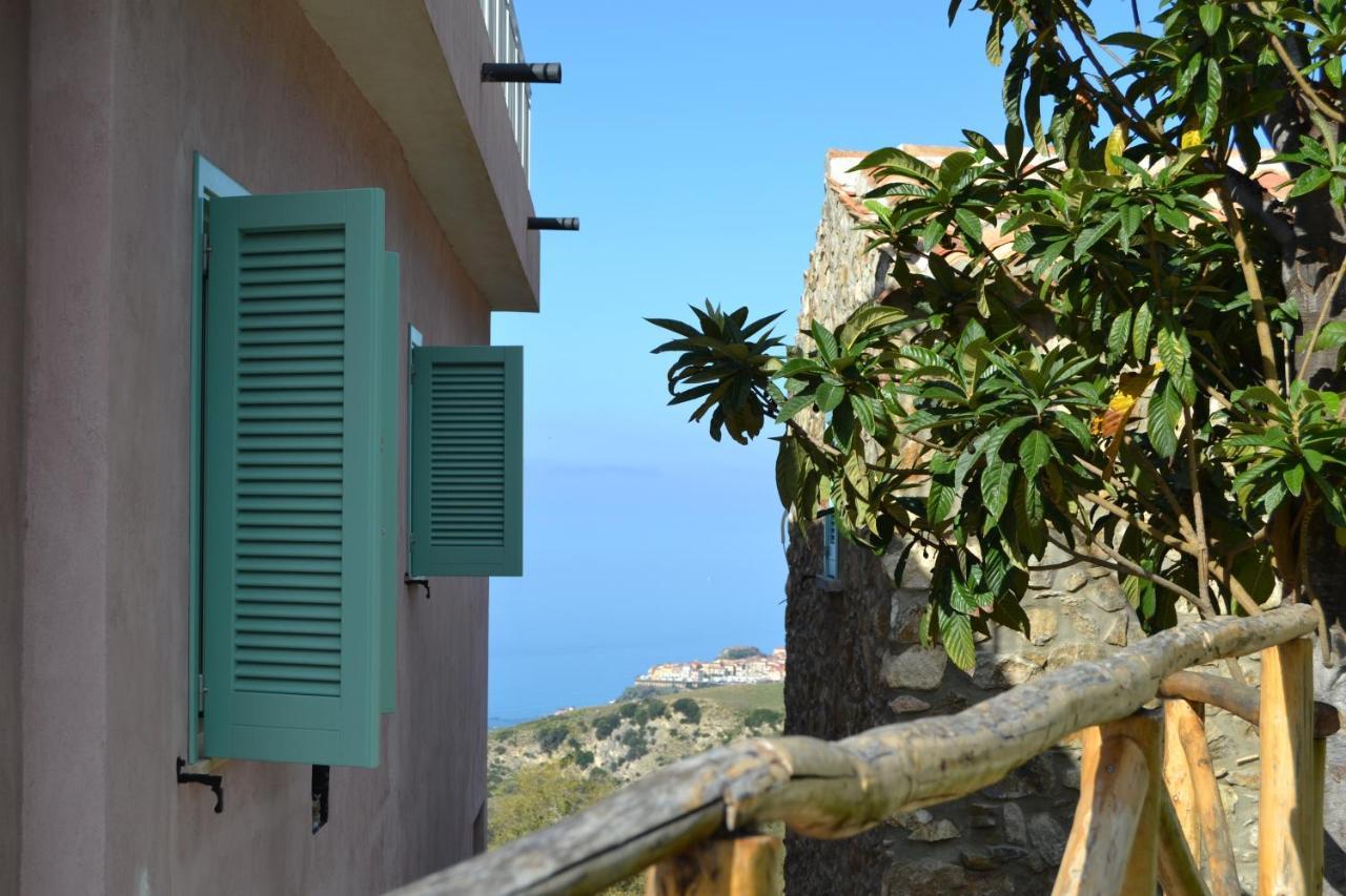 Borgo Rosso Di Sera Resort ซานลูซิโด ภายนอก รูปภาพ
