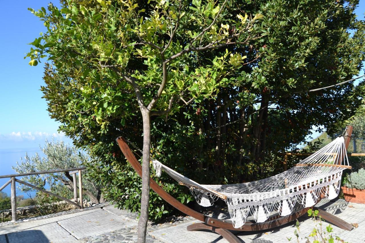 Borgo Rosso Di Sera Resort ซานลูซิโด ภายนอก รูปภาพ