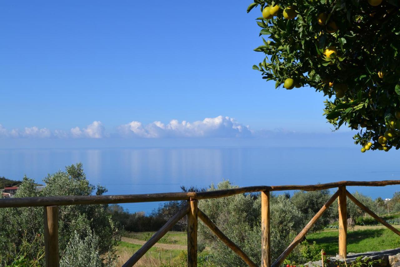 Borgo Rosso Di Sera Resort ซานลูซิโด ภายนอก รูปภาพ