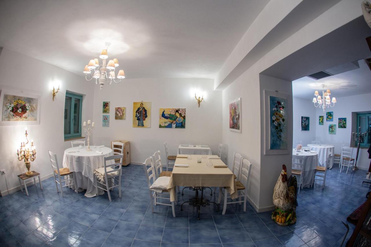 Borgo Rosso Di Sera Resort ซานลูซิโด ภายนอก รูปภาพ